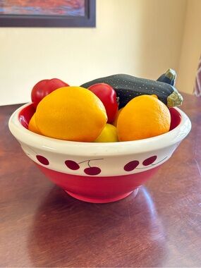 Retro Terramoto Ceramic Cherry Bowl